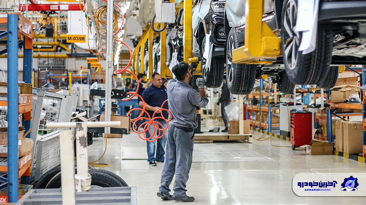 بررسی آمار تولید خودروسازان خصوصی در ۳ سال گذشته