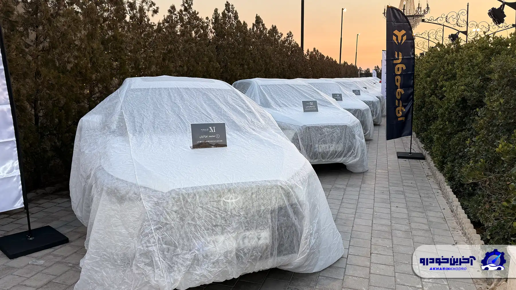 تحویل کرولا کراس های یاسین موتور به مشتریان